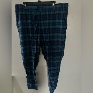 Old navy, XL, green and dark blue plaid colored pj pants